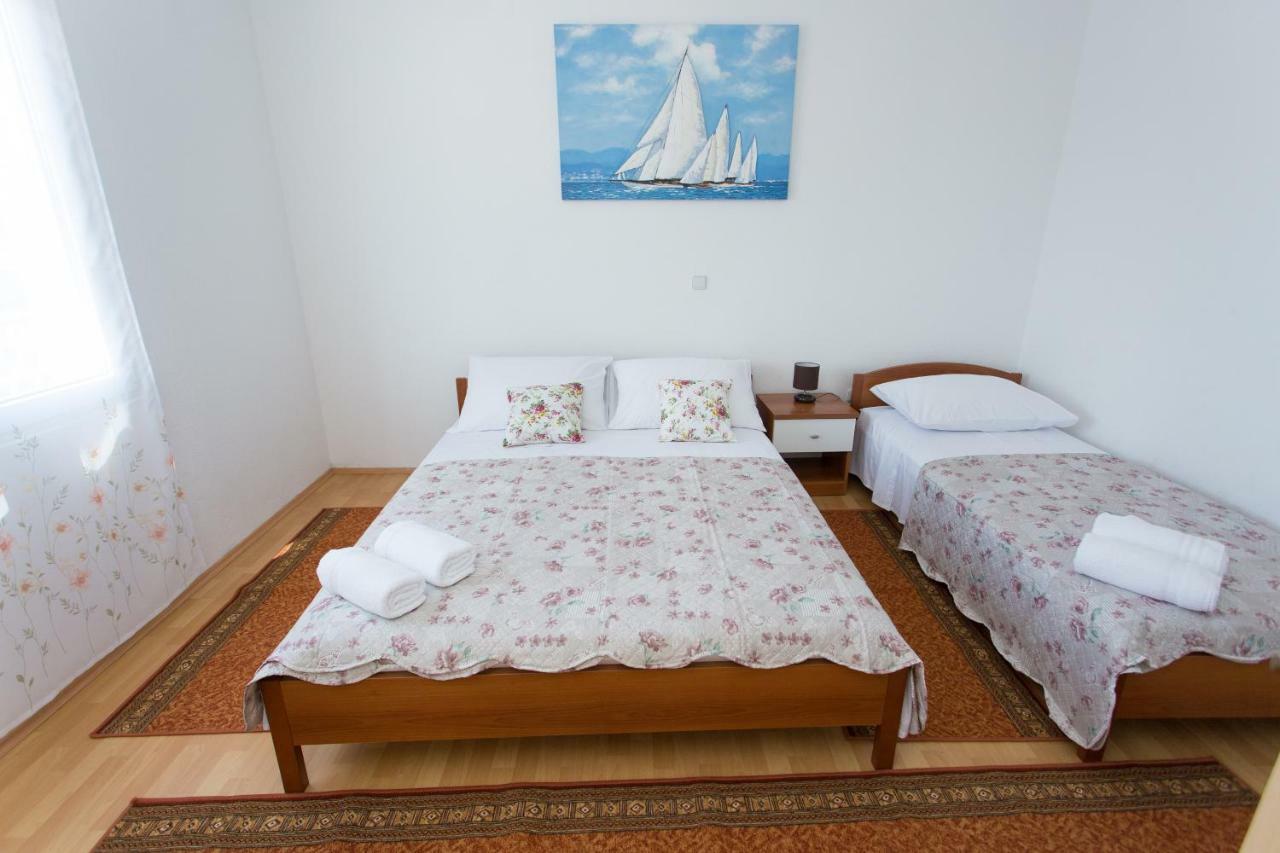 Apartman Paula 1 Apartman Vinišće Kültér fotó